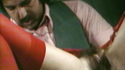 Amatir bokep barat vs jepang kencing di botol