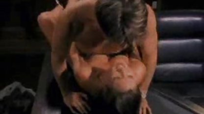 Telepon cinta ini dengan video sex full jepang Audrey dan tergantung